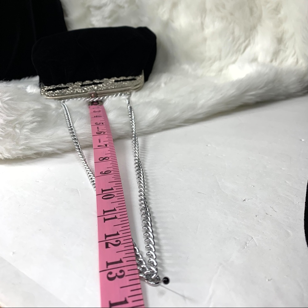 Vintage Black Velvet Evening Bag, Silvertone Metals - Picture 14 of 14